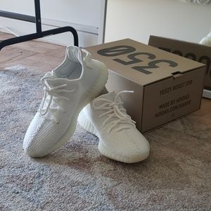 Yeezy Boost 350 Triple White